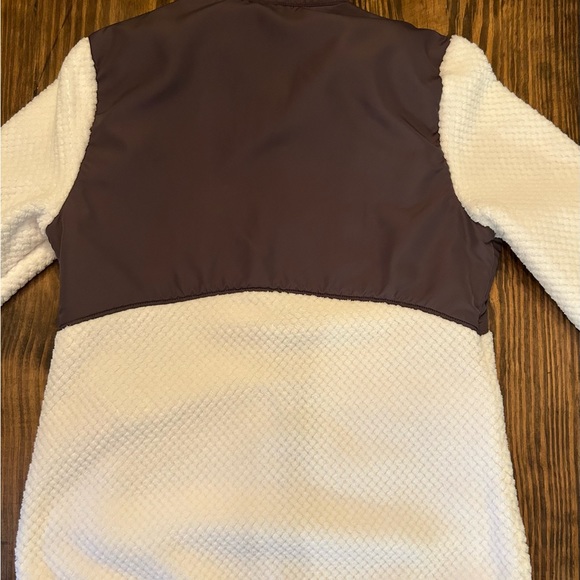 FILA zip up jacket - Picture 2 of 11